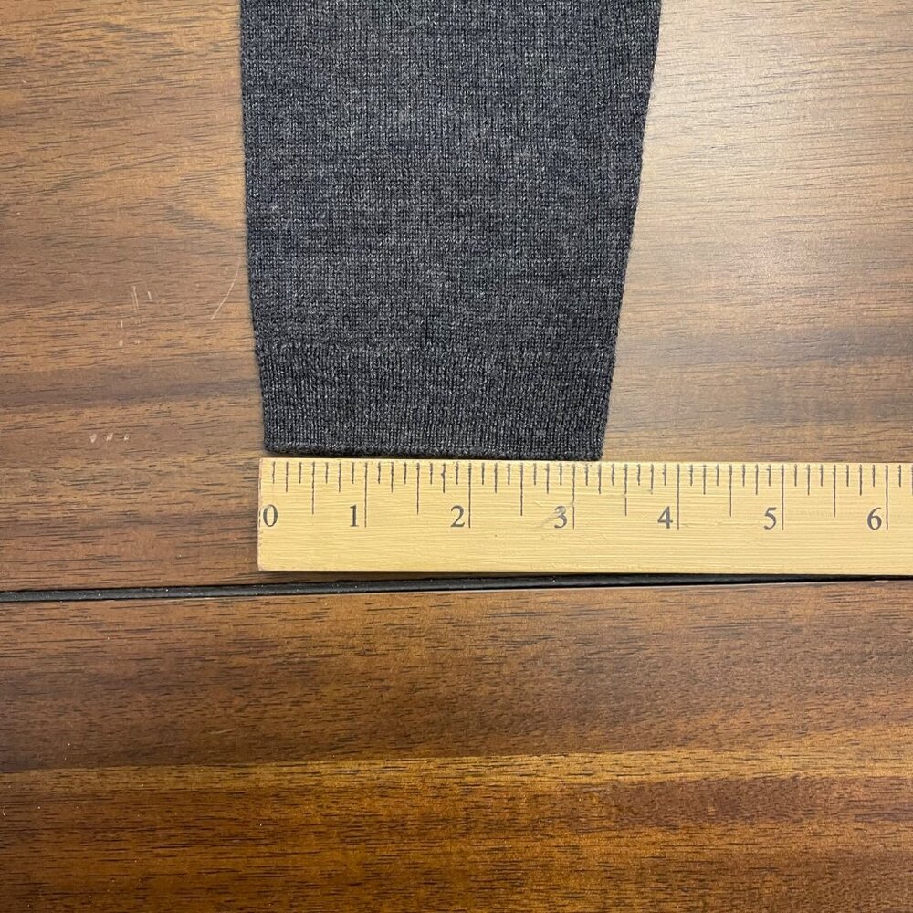 Nanette Lepore Gray Long-Sleeve Peplum Sweater Womens Med Extra fine merino Wool - Picture 6 of 12